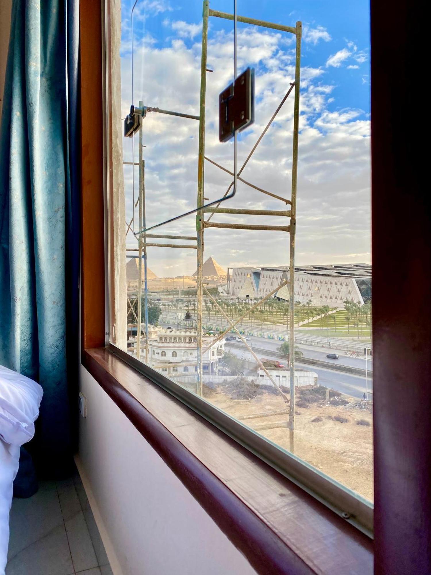 Pyramuse Inn Nazlet el Simman Luaran gambar