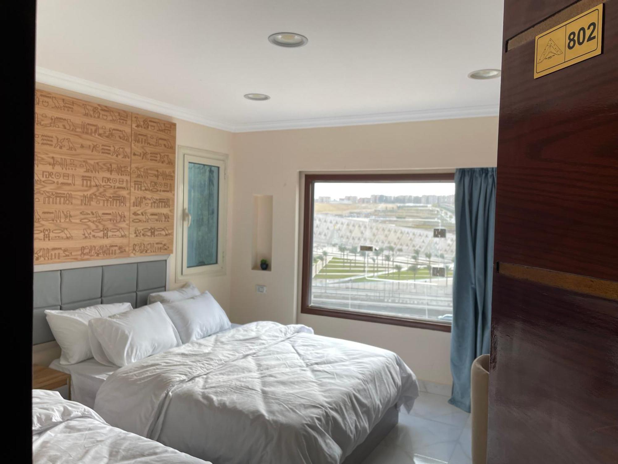 Pyramuse Inn Nazlet el Simman Luaran gambar